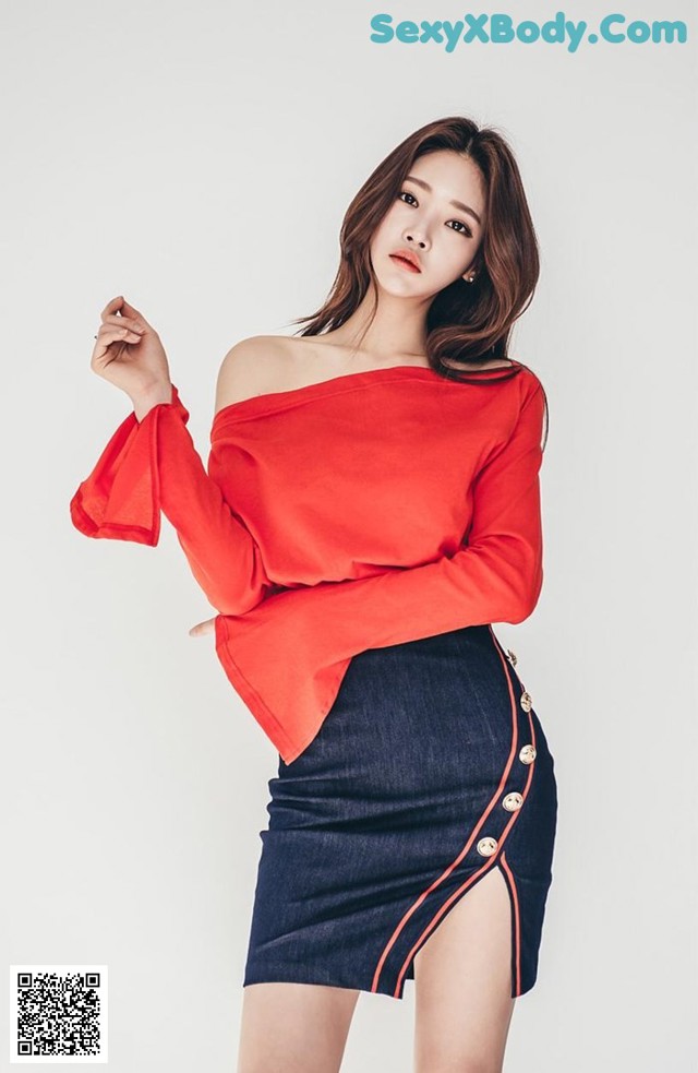 Beautiful Park Jung Yoon in a fashion photo shoot in March 2017 (775 photos)
